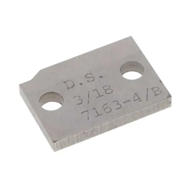 0011172136 (7163-4 C/O BLADE REAR)