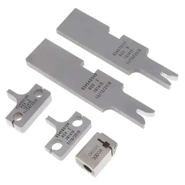 0638082870 (TOOL KIT)