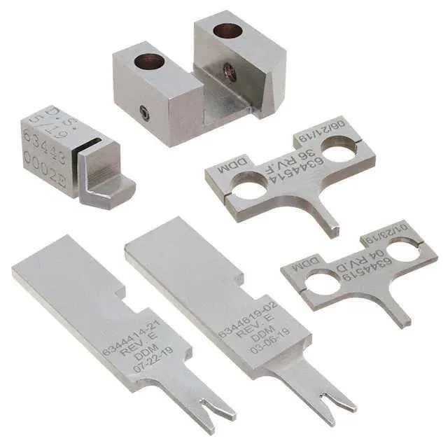 0638608170 (TOOL KIT)