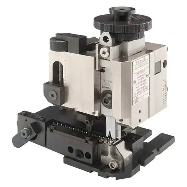 0639018100 (TOOL PRESS APPLICATOR)