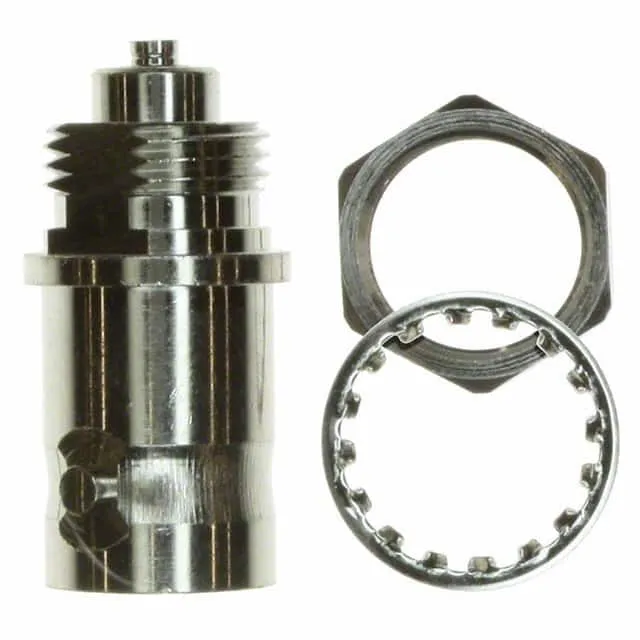 31-6109 (CONN ADAPT AMC JACK-RP-BNC JACK)