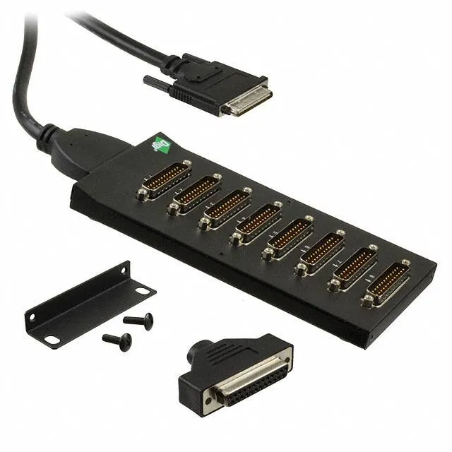 76000525 (CONNECTOR BOX 8PT DB25M DTE 232)
