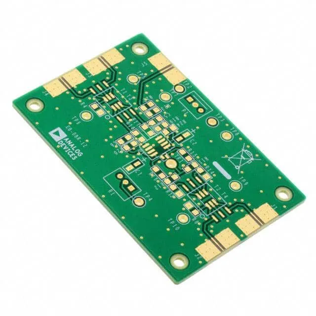 AD8131AR-EBZ (BOARD EVAL FOR AD8131AR)