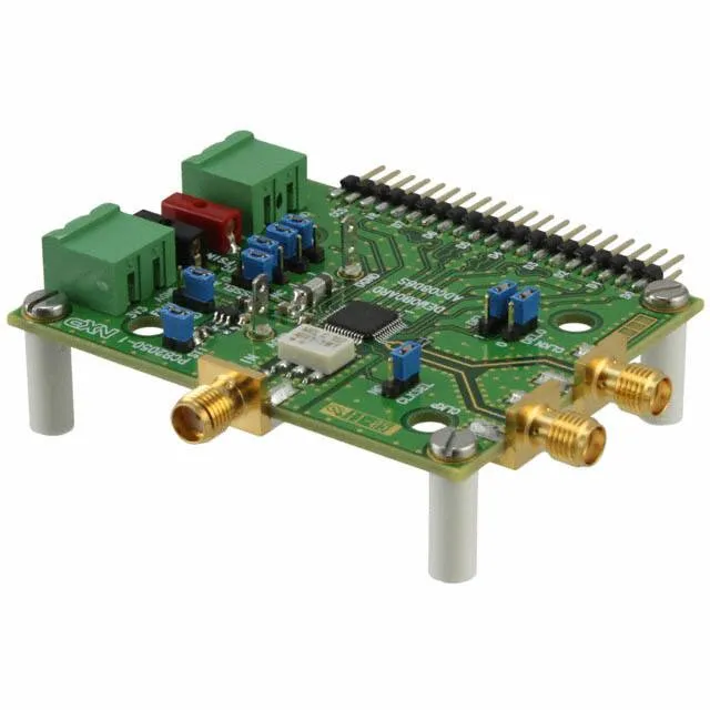ADC0808S250/DB (BOARD DEMO FOR ADC0808S250)