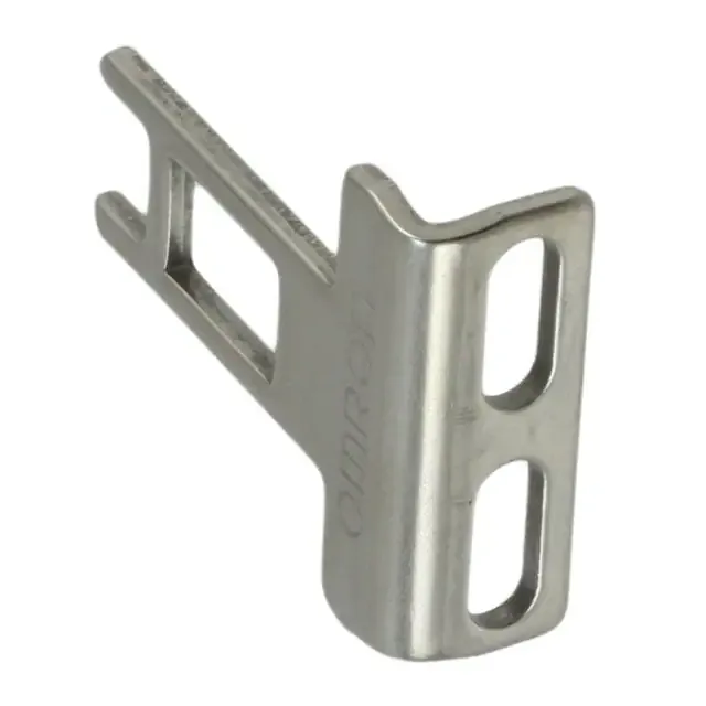 D4DS-K2 (SWITCH SAFETY DOOR KEY VERT MT)