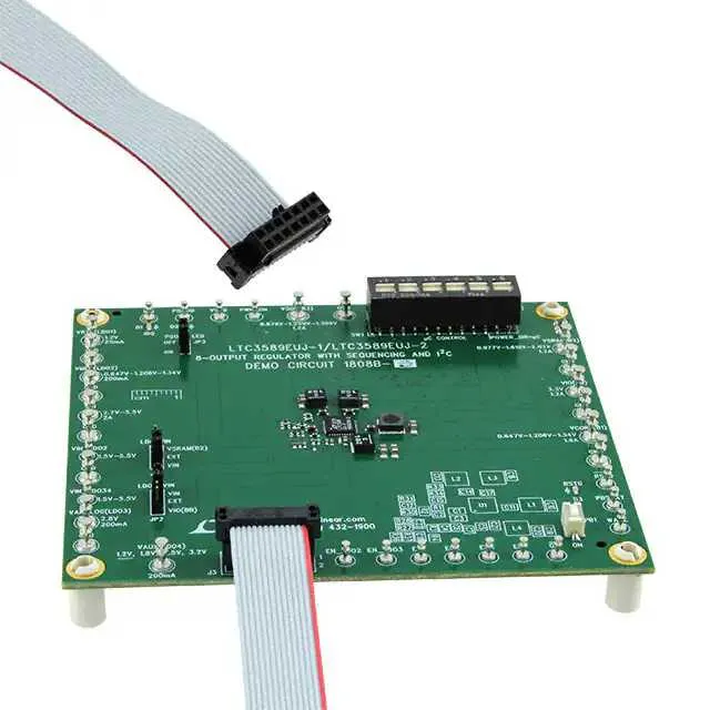 DC1808B-B (BOARD EVAL FOR LTC3589EUJ)