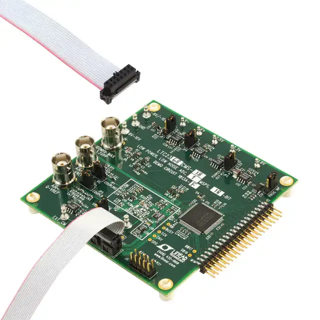 DC1813A-F (BOARD SAR ADC LTC2368-18)