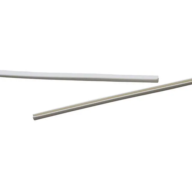 GES36FR-CY (GROMMET EDGE FLAME RTRDT 1=100')