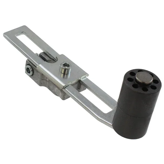 LSZ52E (ROLLER ADJUSTABLE NYLON)