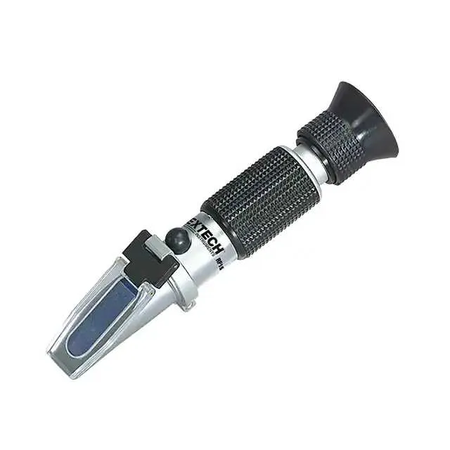 RF15 (0-32% BRIX REFRACTOMETER WITH AT)
