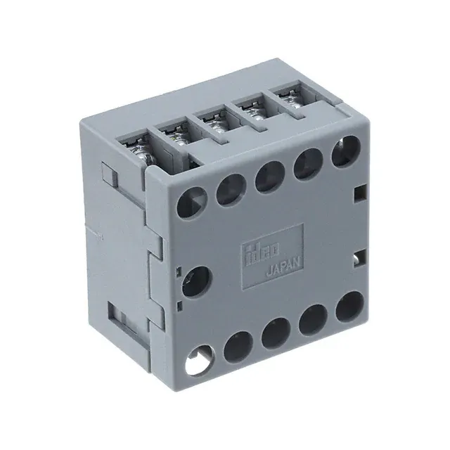 SR6P-M11G (THROUGH PANEL MOUNT SOCKET)
