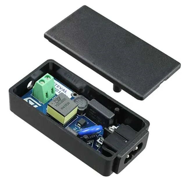 STEVAL-XPLM01CPL (COMMUNICATION & CONNECTIVITY SOL)