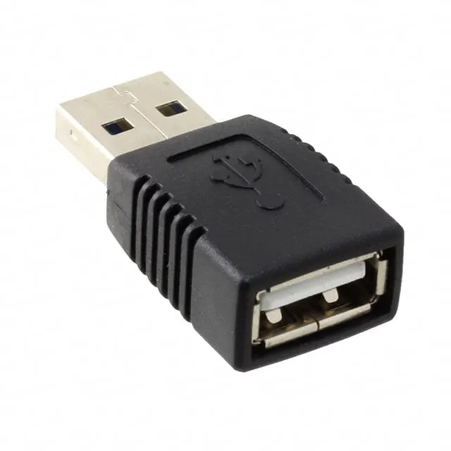 UR024-000 (USB A-MALE TO A-FEMALE ADAPT)